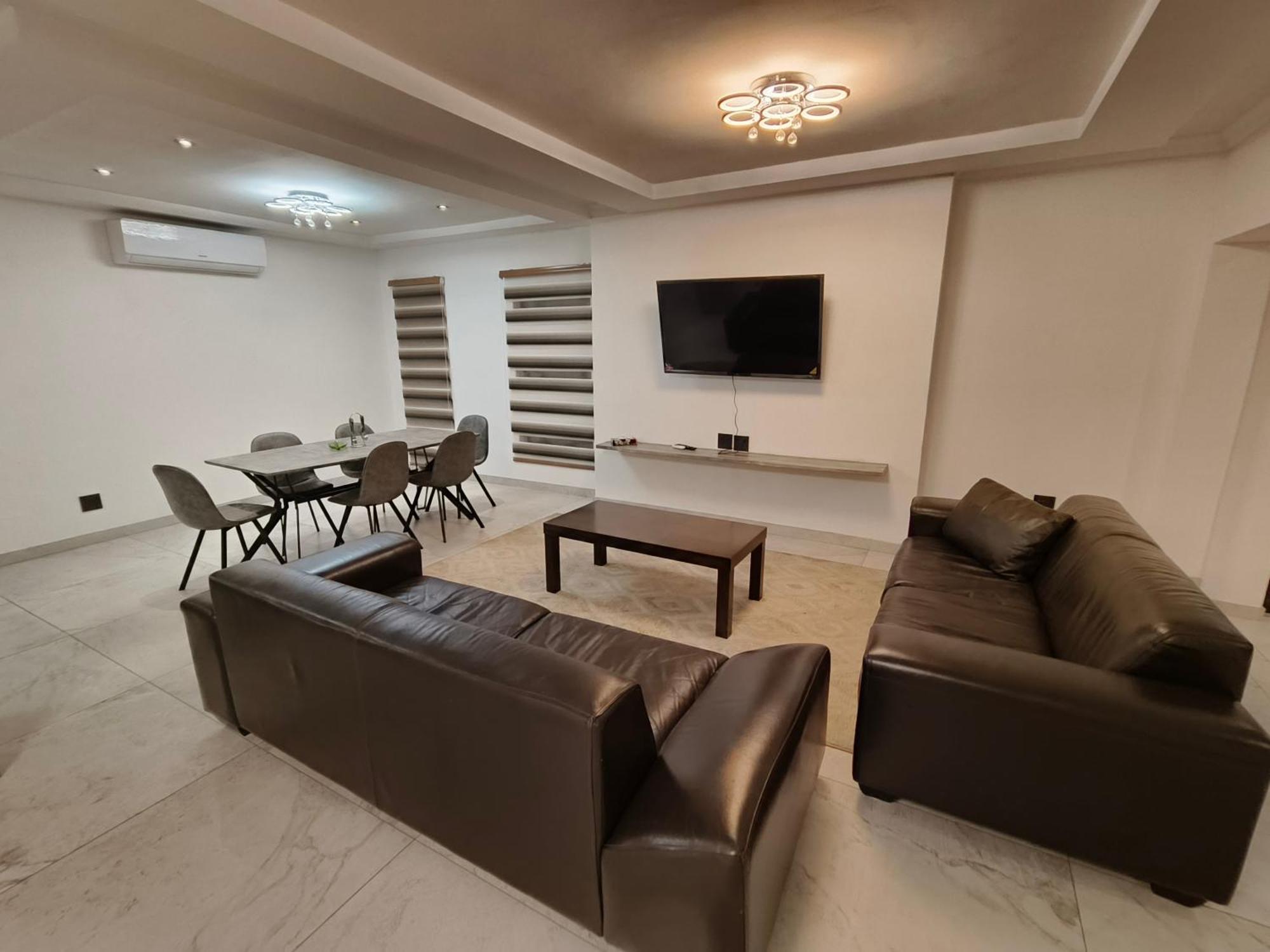 In Town Vaal Apartment Vereeniging Exterior photo